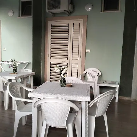 Orazio U Vitturisi Bed & Breakfast *